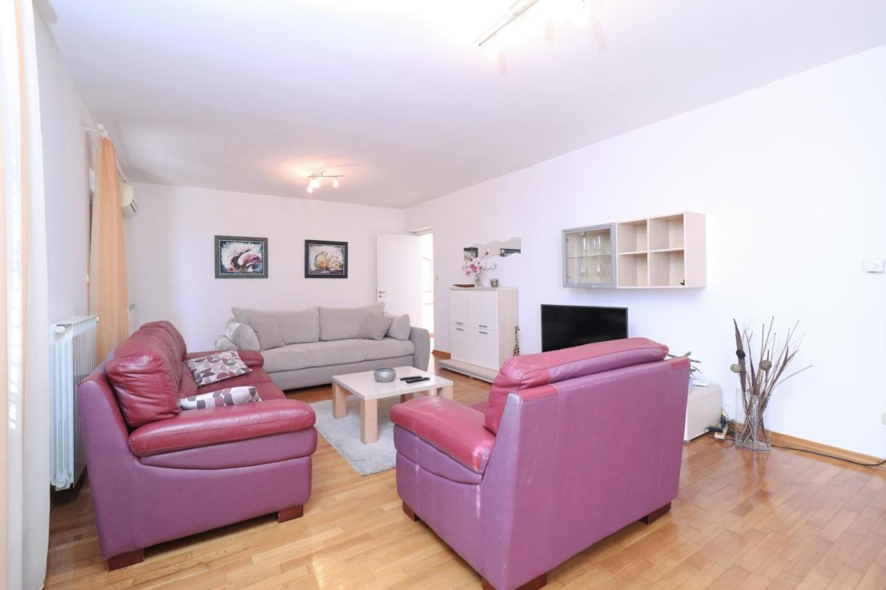 Oasis Apartament *